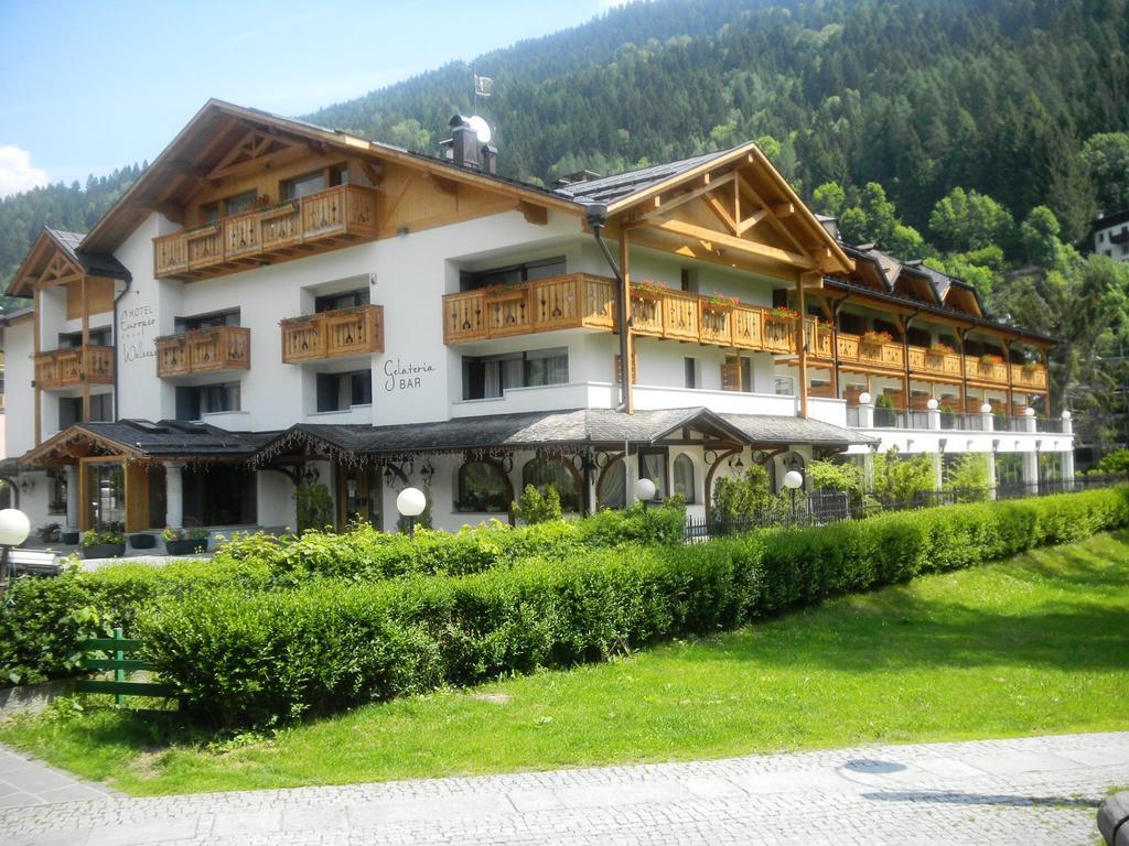 Hotel Europeo Alpine Charme & Wellness Pinzolo Exterior foto
